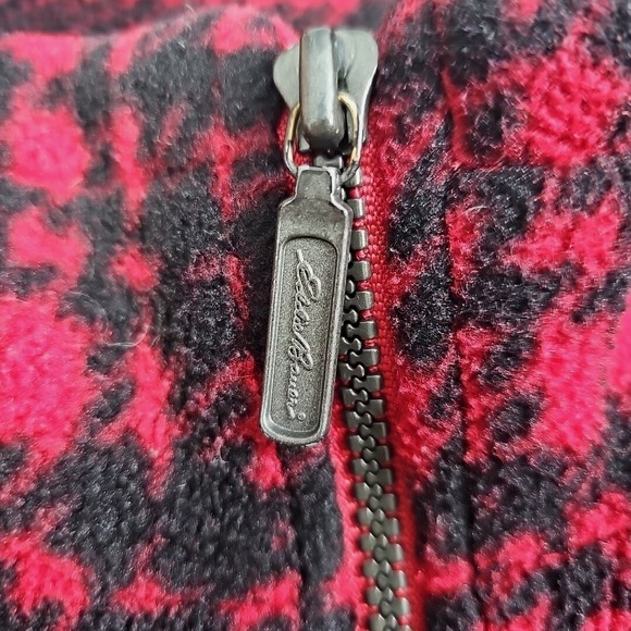 🎄 Eddie Bauer Red Plaid 1/4 Quarter Zip Fleece Pullover Polartec Holiday Cozy - Picture 4 of 8